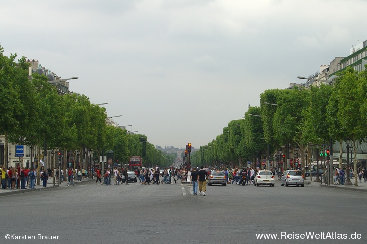 Avenue des Champs-Ã‰lysÃ©es