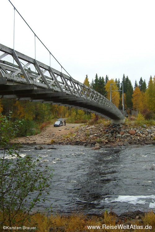 Brücke übern Fluss