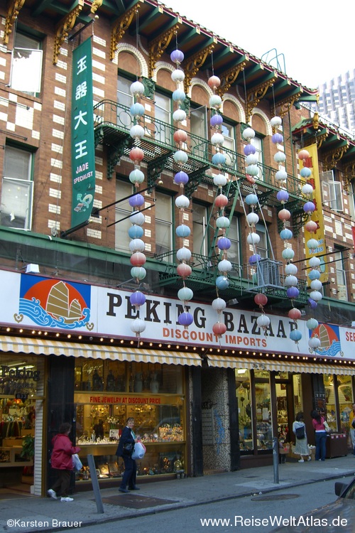 Peking Bazaar