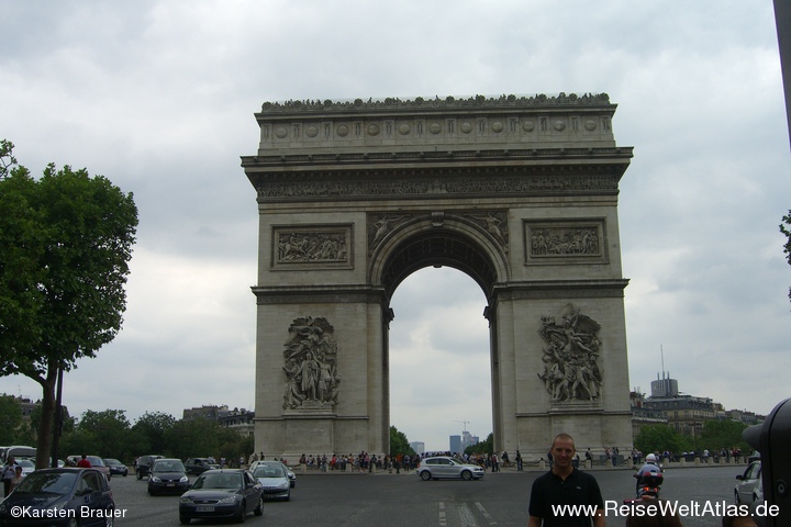  Place Charles de Gaulle