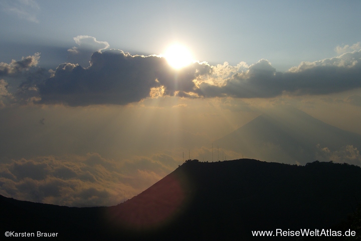 Sonne und Wolken